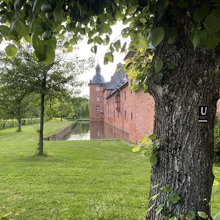 Schloss Adolphsburg Im Sauerland بيت للعطل *